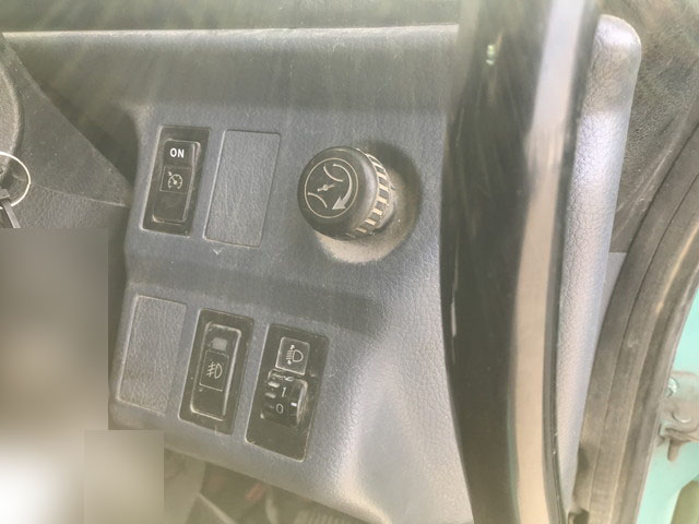 日野プロフィアダンプ大型（10t）[写真31]