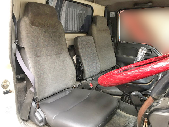 いすゞエルフダンプ小型（2t・3t）[写真32]