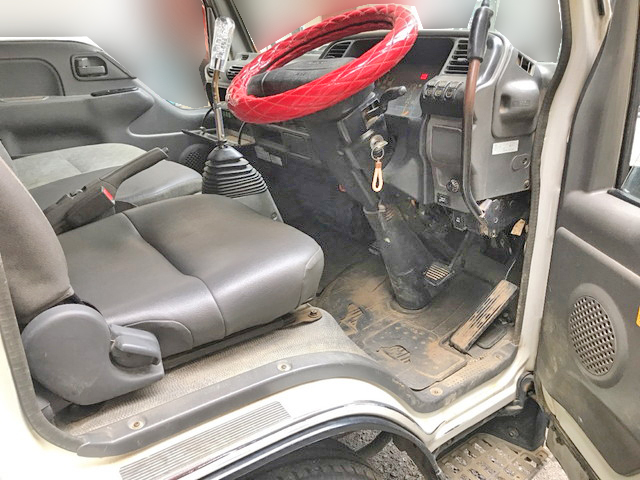 いすゞエルフダンプ小型（2t・3t）[写真33]