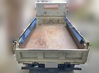 いすゞエルフダンプ小型（2t・3t）[写真09]