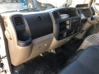 日産アトラス平ボディ小型（2t・3t）[写真29]