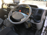 日産アトラス平ボディ小型（2t・3t）[写真30]