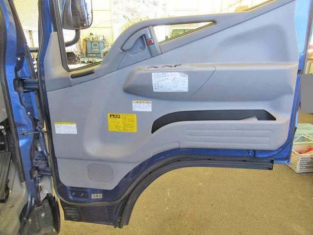 三菱ふそうキャンター深ダンプ（土砂禁ダンプ）小型（2t・3t）[写真10]