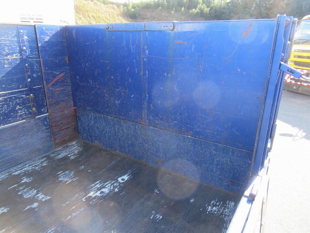 三菱ふそうキャンター深ダンプ（土砂禁ダンプ）小型（2t・3t）[写真28]