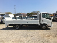 日野デュトロ平ボディ小型（2t・3t）[写真06]