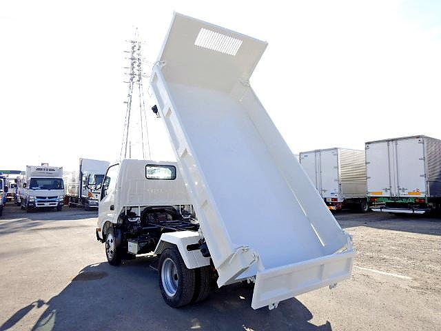 日野デュトロ三転ダンプ小型（2t・3t）[写真28]