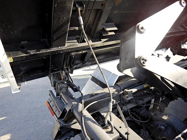 日野デュトロ三転ダンプ小型（2t・3t）[写真31]