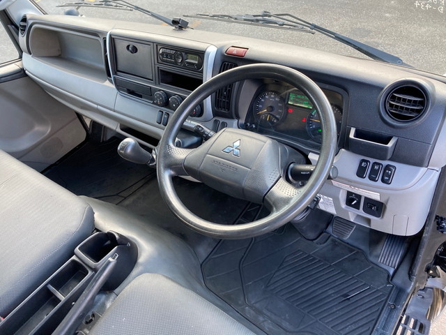 三菱ふそうキャンターアルミブロック小型（2t・3t）[写真13]