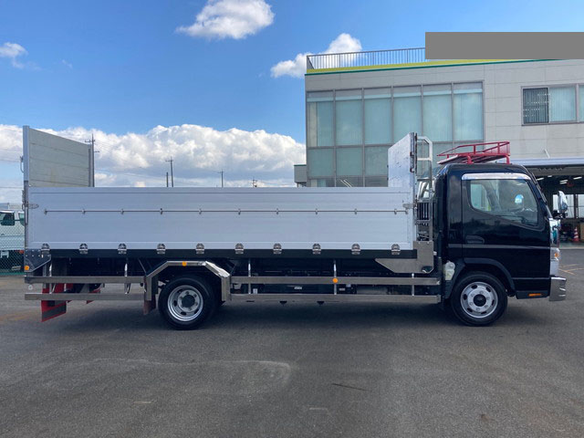 三菱ふそうキャンターアルミブロック小型（2t・3t）[写真08]