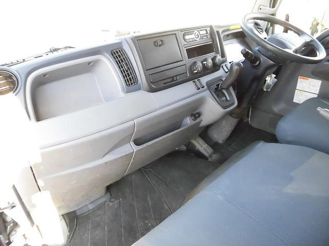 三菱ふそうキャンターダンプ小型（2t・3t）[写真13]