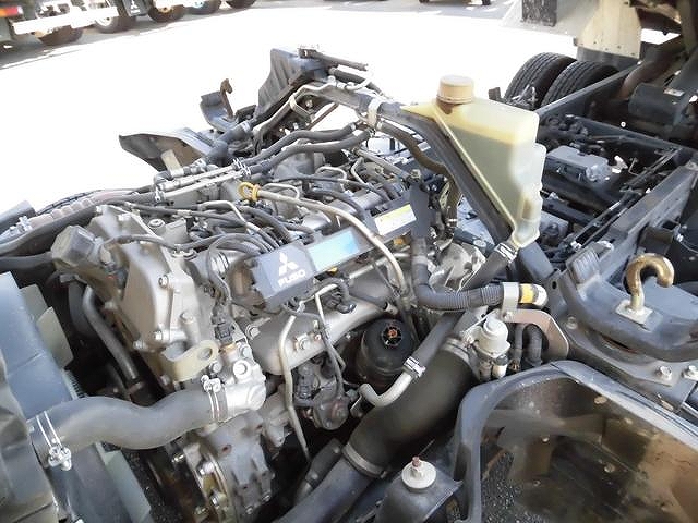 三菱ふそうキャンターダンプ小型（2t・3t）[写真30]