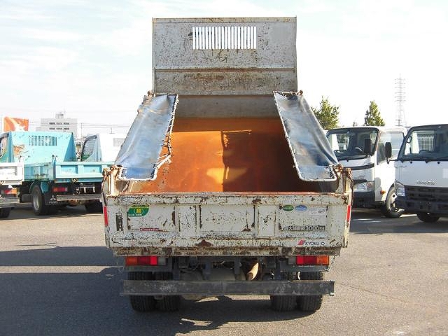 三菱ふそうキャンターダンプ小型（2t・3t）[写真04]