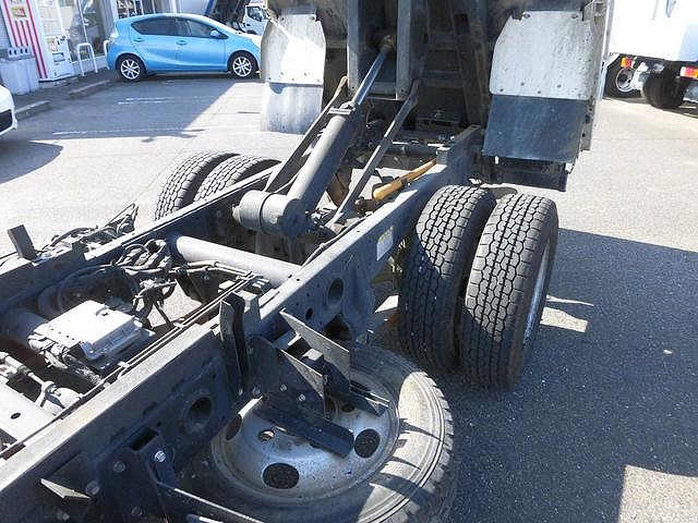 三菱ふそうキャンターダンプ小型（2t・3t）[写真08]