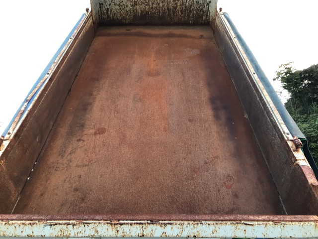 三菱ふそうキャンターダンプ小型（2t・3t）[写真12]