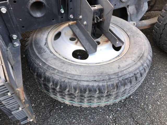 三菱ふそうキャンターダンプ小型（2t・3t）[写真21]