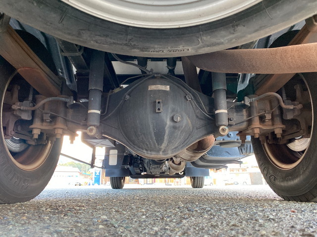 三菱ふそうキャンターアルミウイング小型（2t・3t）[写真22]