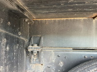 三菱ふそうキャンター高所作業車小型（2t・3t）[写真25]