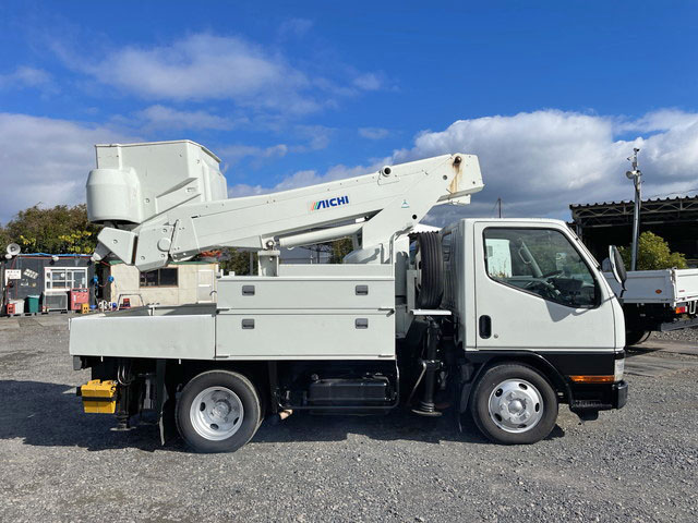 三菱ふそうキャンター高所作業車小型（2t・3t）[写真07]