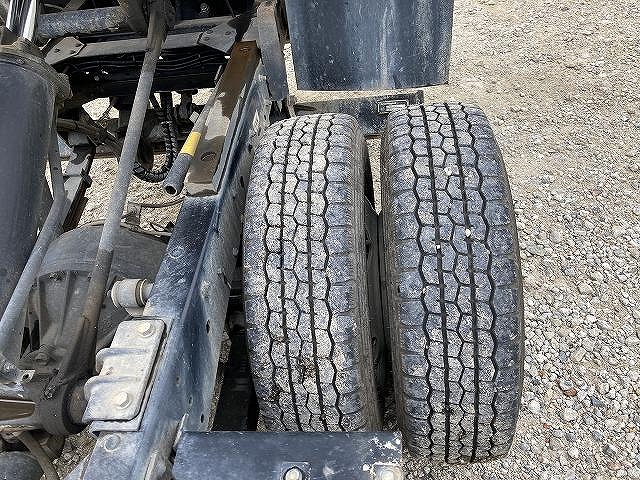 いすゞエルフローダーダンプ小型（2t・3t）[写真28]