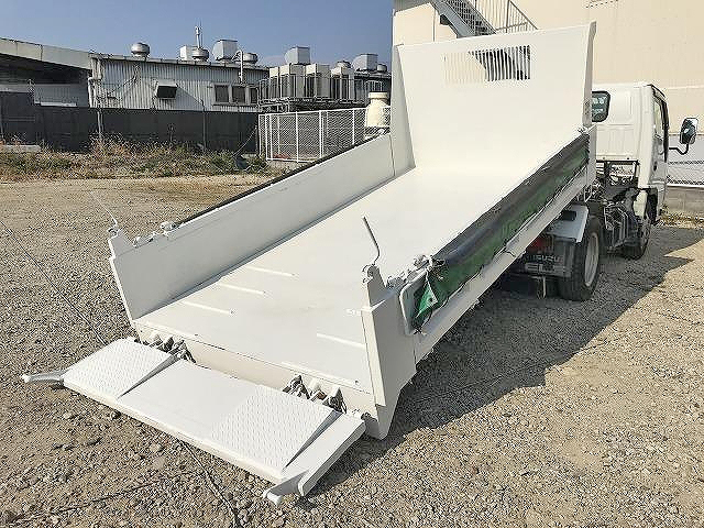 いすゞエルフローダーダンプ小型（2t・3t）[写真08]