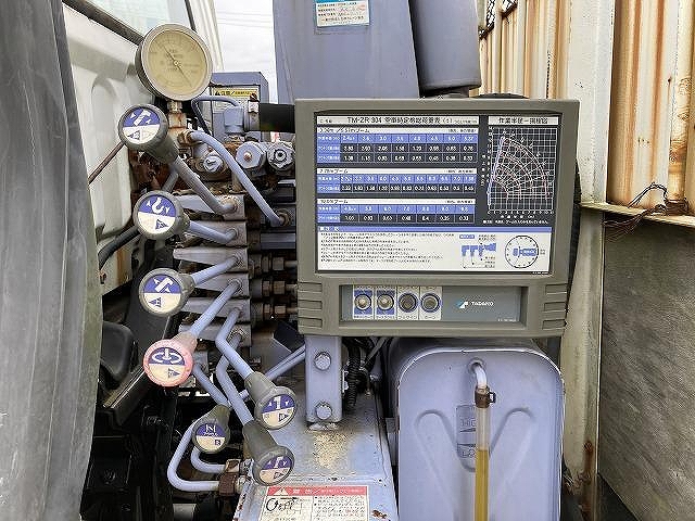 いすゞフォワードクレーン4段中型（4t）[写真18]