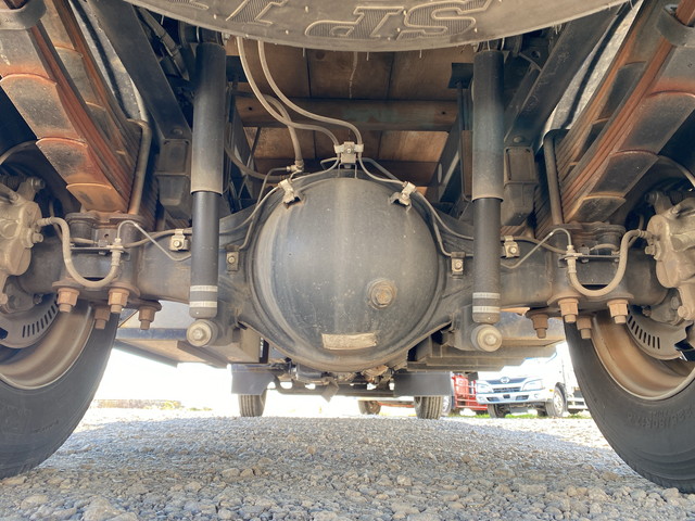 日野デュトロ平ボディ小型（2t・3t）[写真17]