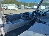 日野デュトロ平ボディ小型（2t・3t）[写真24]