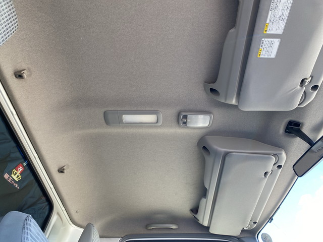 日野デュトロ平ボディ小型（2t・3t）[写真26]