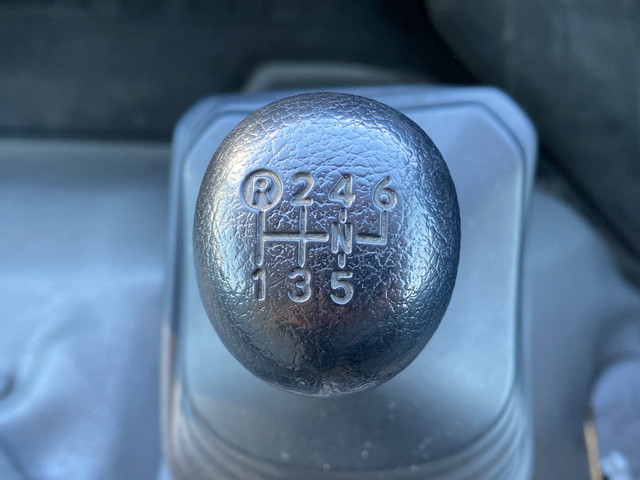 日野デュトロ平ボディ小型（2t・3t）[写真29]