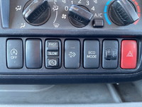 日野デュトロ平ボディ小型（2t・3t）[写真31]