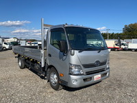 日野デュトロ平ボディ小型（2t・3t）[写真03]