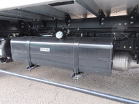 三菱ふそうキャンターアルミウイング小型（2t・3t）[写真11]