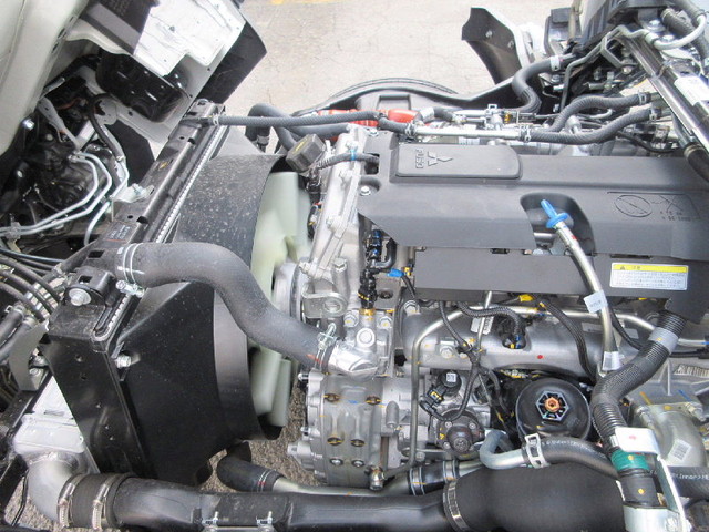 三菱ふそうキャンターアルミウイング小型（2t・3t）[写真20]