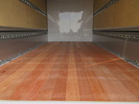 三菱ふそうキャンターアルミウイング小型（2t・3t）[写真08]