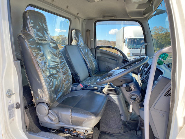 いすゞフォワードクレーン4段中型（4t）[写真35]