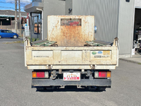 いすゞエルフダンプ小型（2t・3t）[写真13]