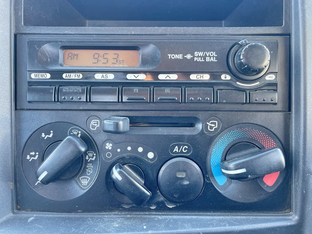 いすゞエルフダンプ小型（2t・3t）[写真38]