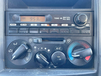 いすゞエルフダンプ小型（2t・3t）[写真38]