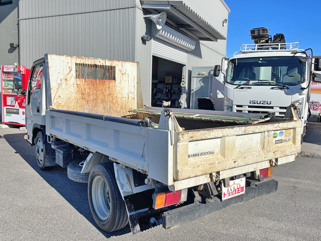 いすゞエルフダンプ小型（2t・3t）[写真04]