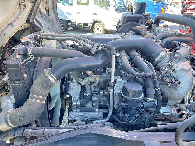 いすゞフォワードクレーン4段中型（4t）[写真25]