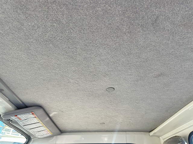 いすゞエルフクレーン3段小型（2t・3t）[写真33]