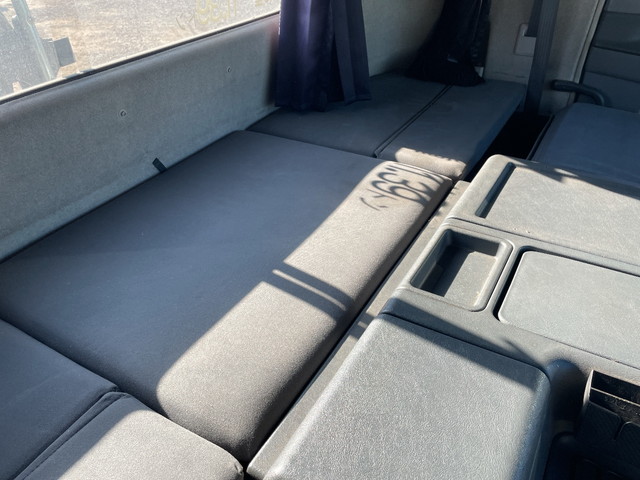 三菱ふそうスーパーグレートトレーラーヘッド（トラクターヘッド）大型（10t）[写真26]