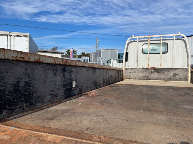 いすゞエルフ平ボディ小型（2t・3t）[写真15]