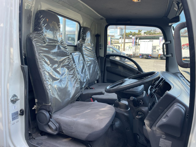 いすゞエルフ平ボディ小型（2t・3t）[写真27]