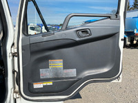 三菱ふそうファイターアルミブロック中型（4t）[写真22]