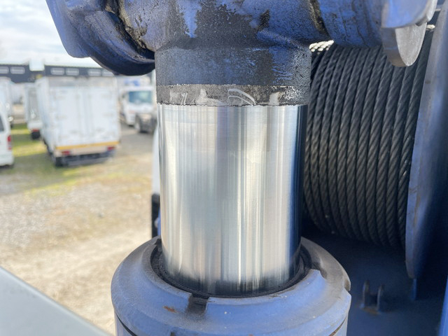 いすゞフォワードクレーン4段中型（4t）[写真17]