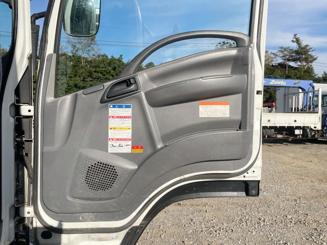 いすゞフォワードクレーン4段中型（4t）[写真30]