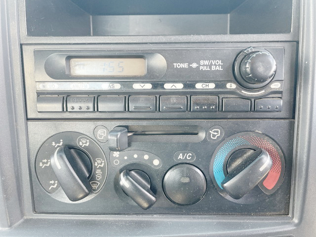 いすゞフォワードクレーン4段中型（4t）[写真36]