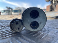 UDトラックスクオントレーラーヘッド（トラクターヘッド）大型（10t）[写真13]