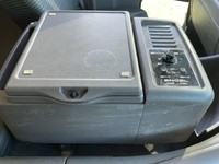 UDトラックスクオントレーラーヘッド（トラクターヘッド）大型（10t）[写真36]